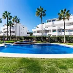 Apartment Beautiful Casita Near Lunymar Golf Course With Stunning Views Estepona