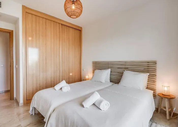 Beautiful Casita Near Lunymar Golf Course With Stunning Views * Estepona