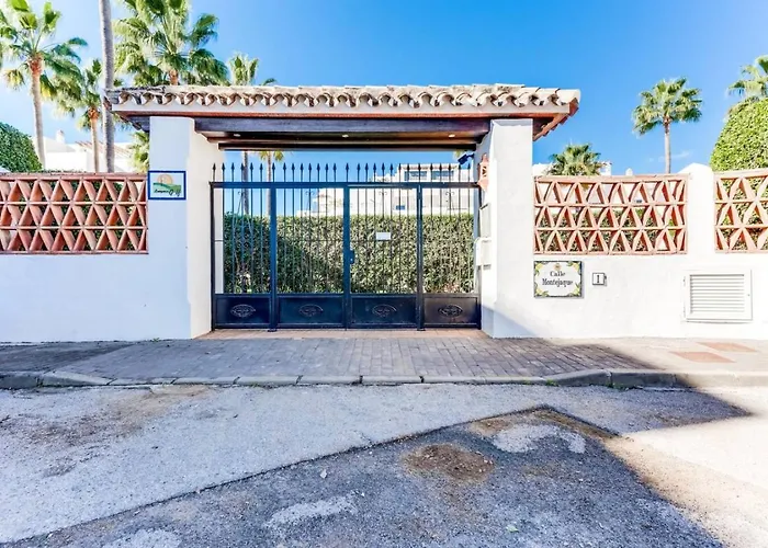 Apartment Beautiful Casita Near Lunymar Golf Course With Stunning Views *