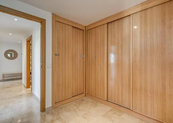 Beautiful Casita Near Lunymar Golf Course With Stunning Views Apartment Estepona