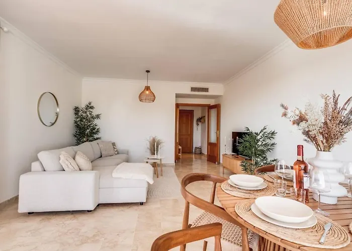 Beautiful Casita Near Lunymar Golf Course With Stunning Views Apartment Estepona